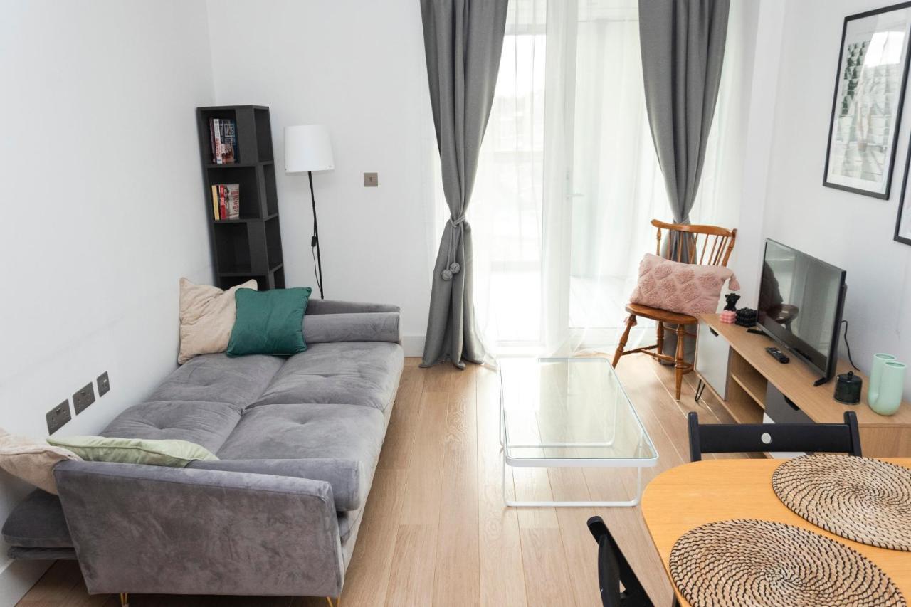 Modern Brixton Apartment Лондон Екстериор снимка